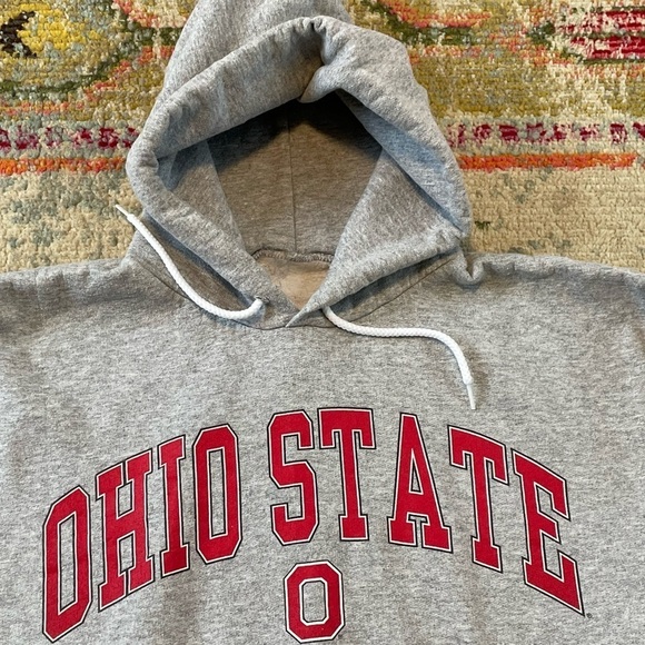Ohio State University Buckeyes NCAA College Gray Hoodie Sports Sweatshirt - Picture 3 of 3